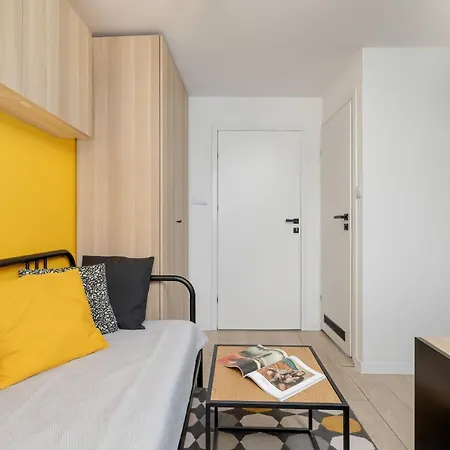 Modernly Arranged Apartments In Katowice By Noclegi Renters Exterior photo